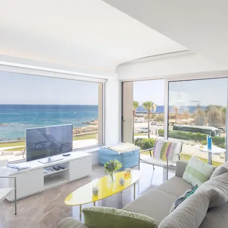 Thalassa Luxury Apartament *