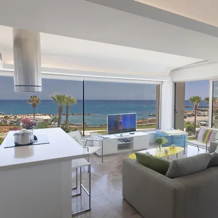 Thalassa Luxury Apartment